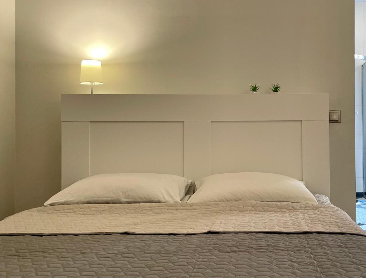 Spacious Holiday Apartment With Wifi And Parking Parnu Bagian luar foto